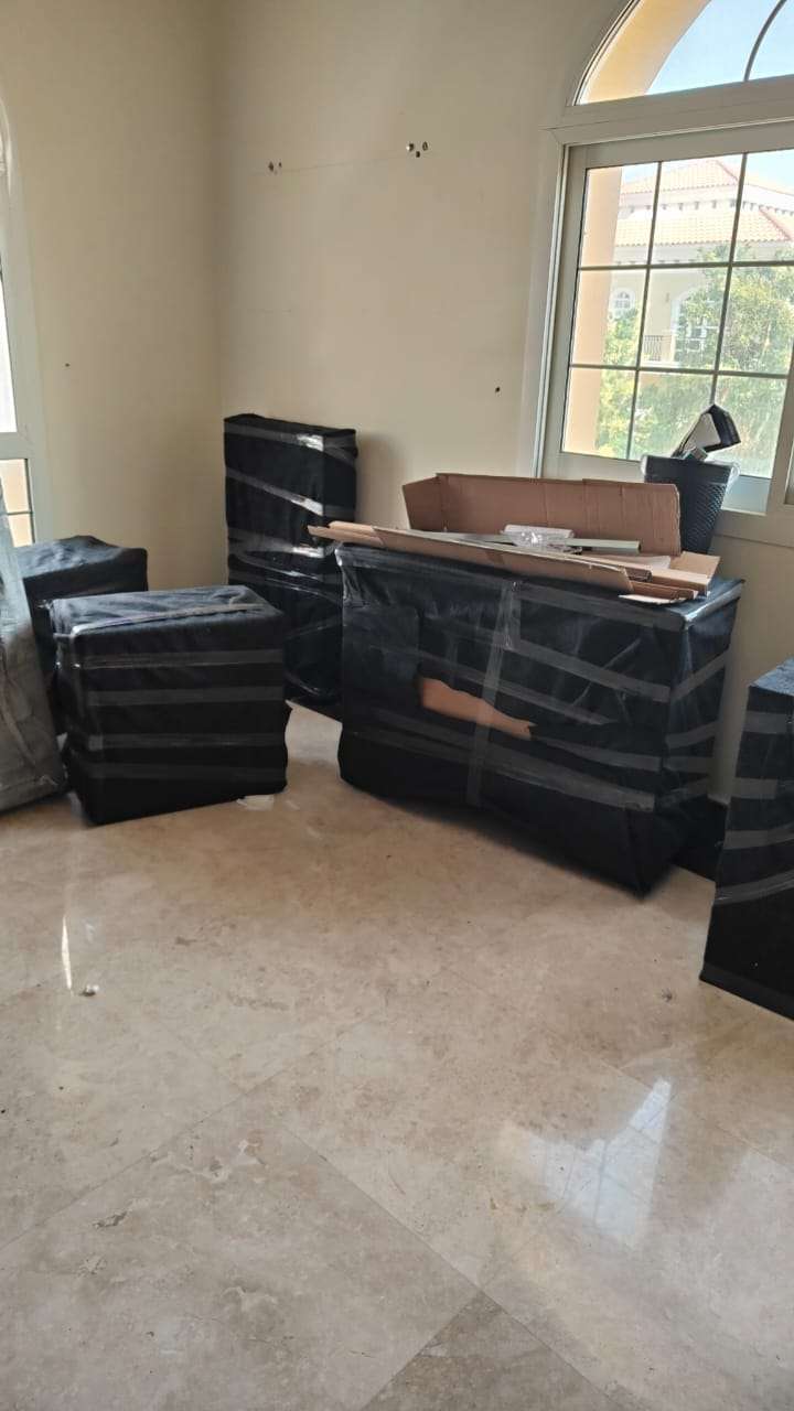 Pickup for furniture moving JVC
